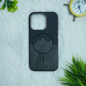 iphone16proelitemountblack5